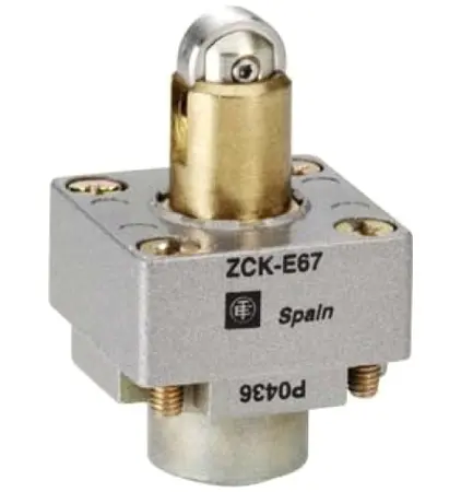 SCH_ZCKE67.jpg