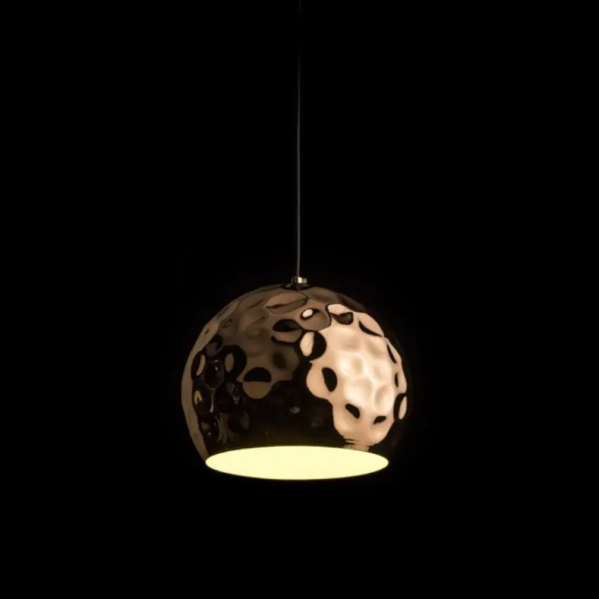 AUL_R12057_234941.jpg