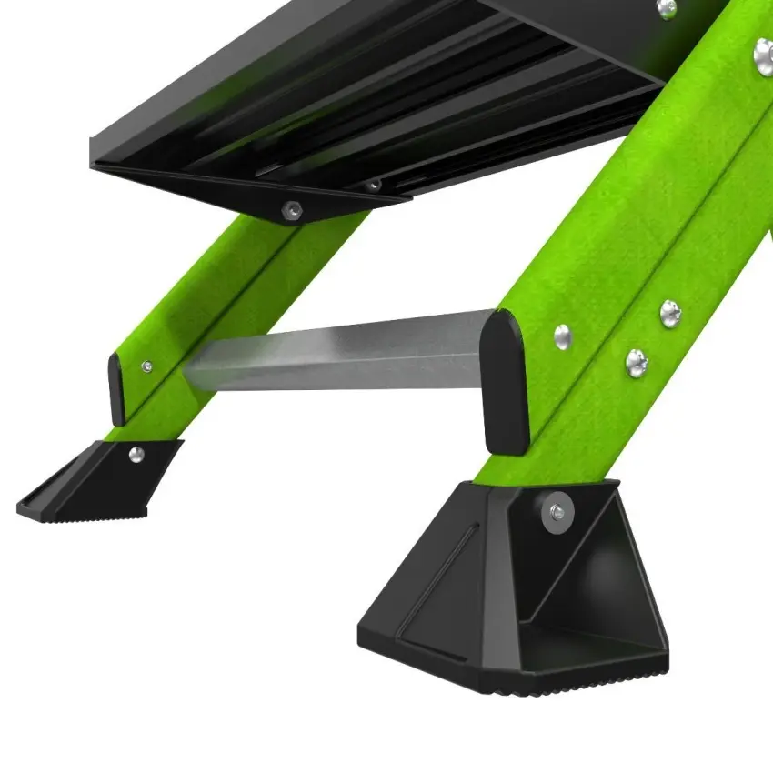 LAGIS_11933-Jumbo-Step-M3-FG-Front-Feet.jpg