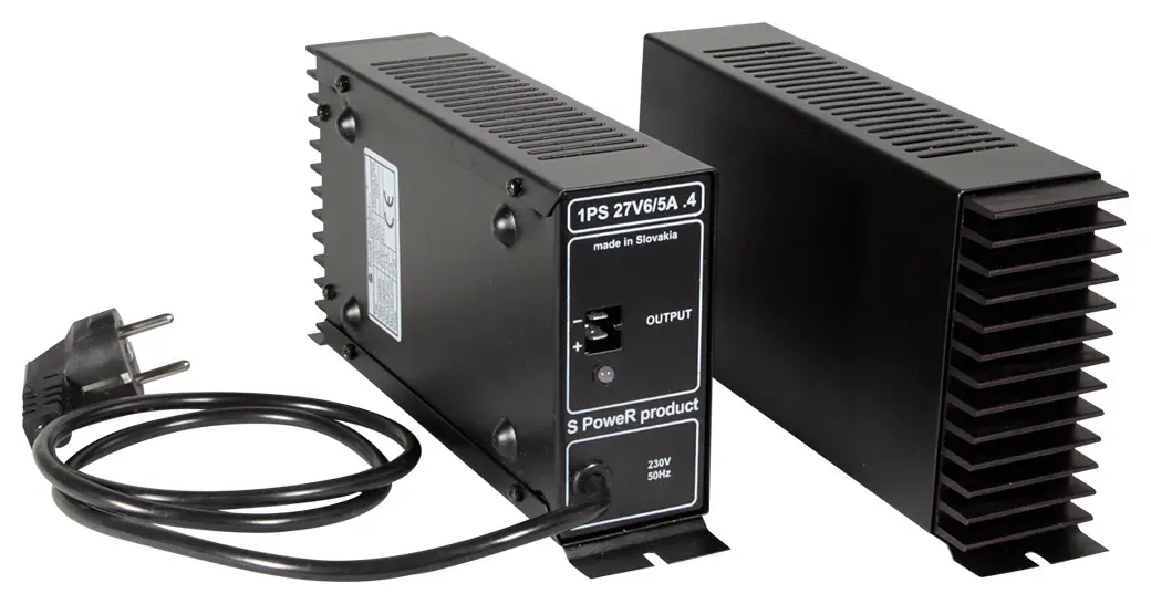 HOW_1PS27V6_05A4.jpg