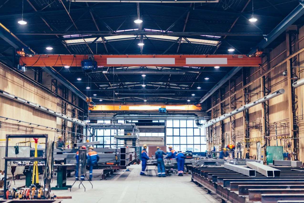 SYL_App_Granit_production-hall.jpg
