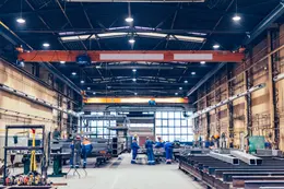SYL_App_Granit_production-hall.jpg
