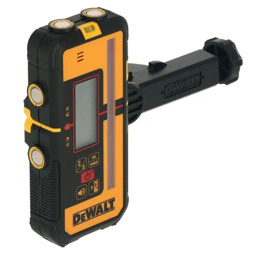 83734340_DEWALT_Foto1.jpg