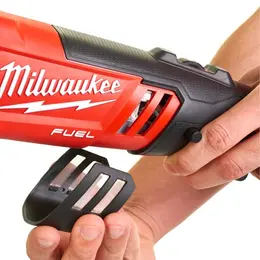 83724166_MILWAUKEE_Foto3.jpg