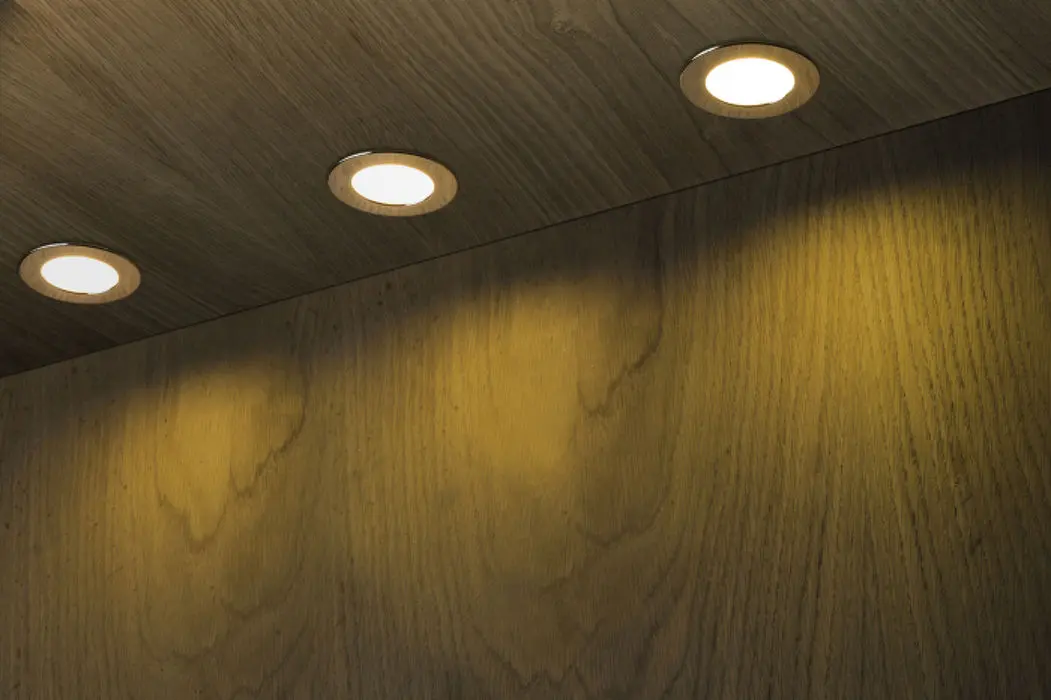 AUL_r10586_use.jpg