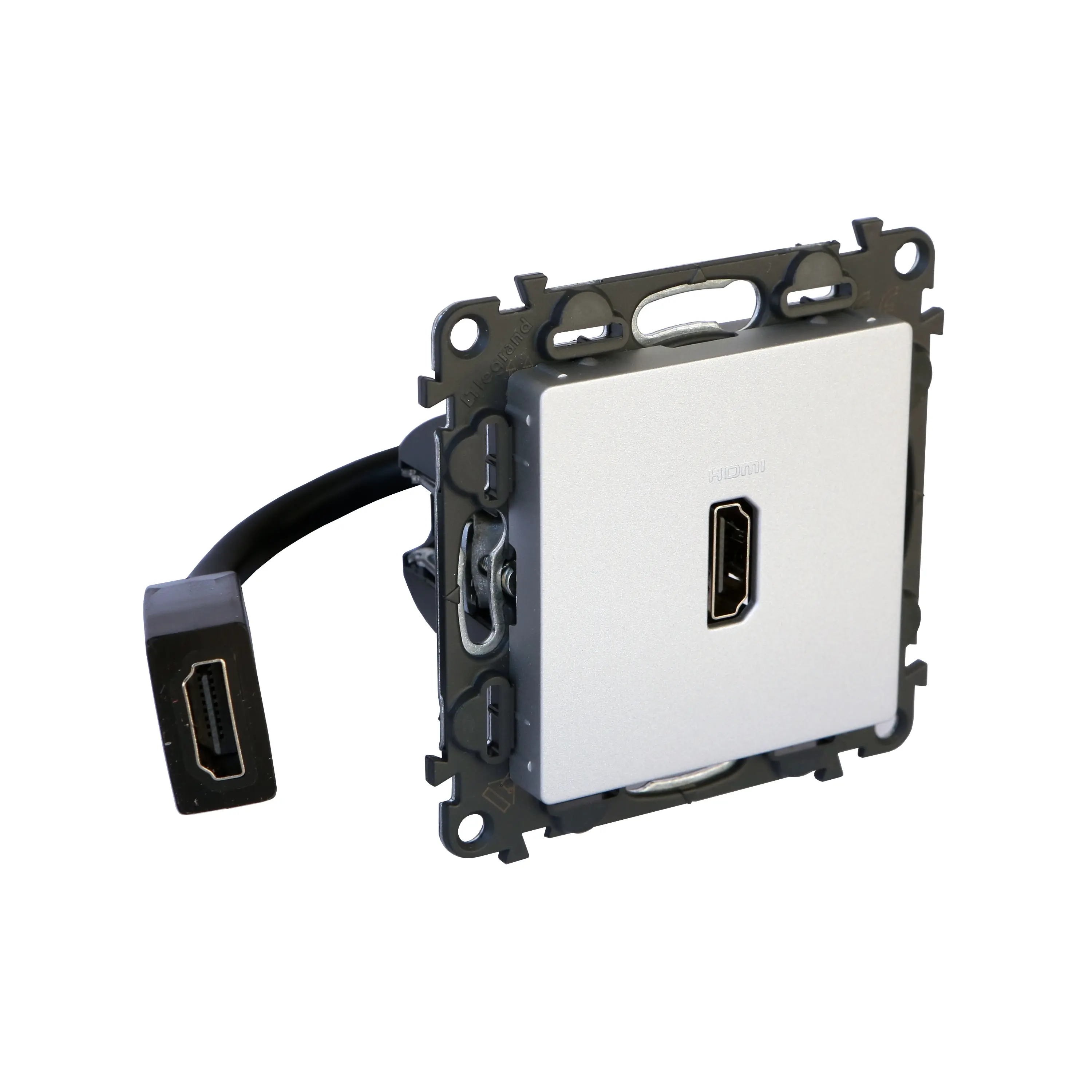 LG-753375-WEB-R.jpg
