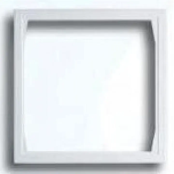 TES_12741901.jpg