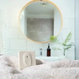 Shelly_bathroom_ivory-625x625.jpg