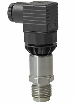 QBE2003-P10.jpg