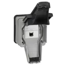 LEG_090467-LEGRAND-1000.jpg