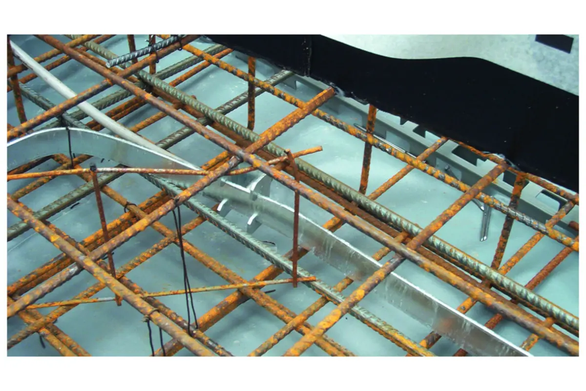 DEHN_308120a1_16-9.jpg