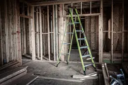 LAGIS_15368-001-MightyLite-M8-IA-Stepladder.jpg
