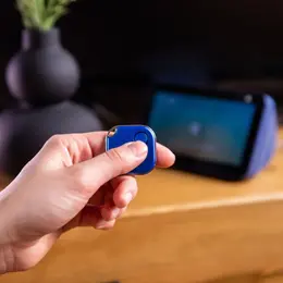 Shelly_BLU_Button1_modry_2.jpg