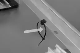 82878654_3.jpg