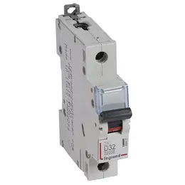 83738584_LEGRAND_Foto1.jpg