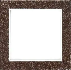 4FK21290_1.jpg
