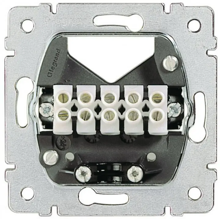LEG_775985.jpg