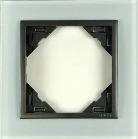 ELK_90910TCS.jpg