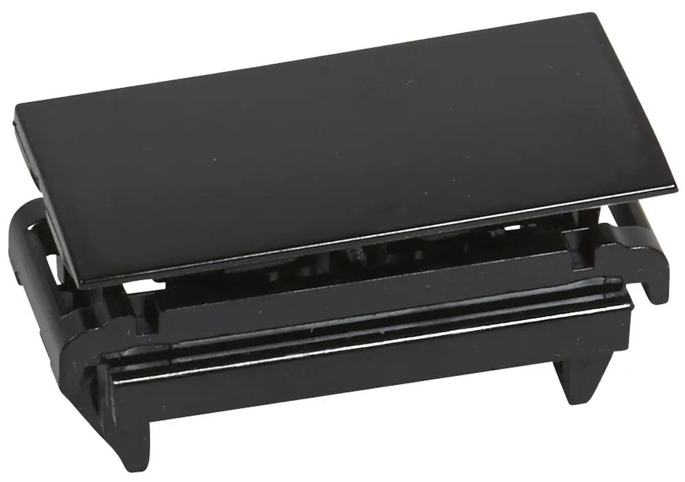 LEG_075786-LEGRAND-1000.jpg