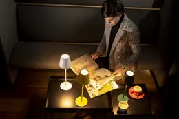 KAN_inita-led-ip54-w-stolni-lampicka-led-inita-sesja-06-jpg-big_ies6043597.jpg