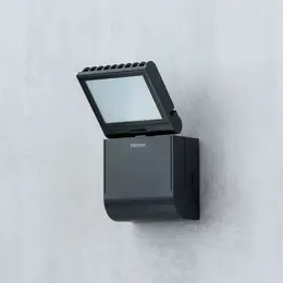 EST_o42053v3_theLeda_S8100L_BK_nnPI.jpg
