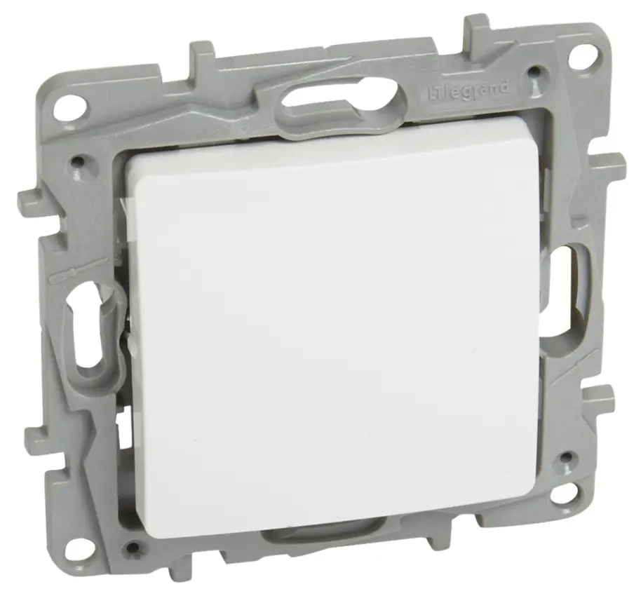 LEG_764504-LEGRAND-1000.jpg