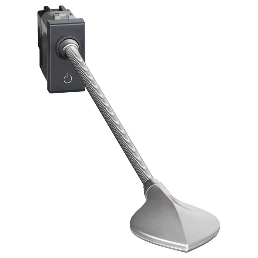 LEG_BTI_L4362.jpg