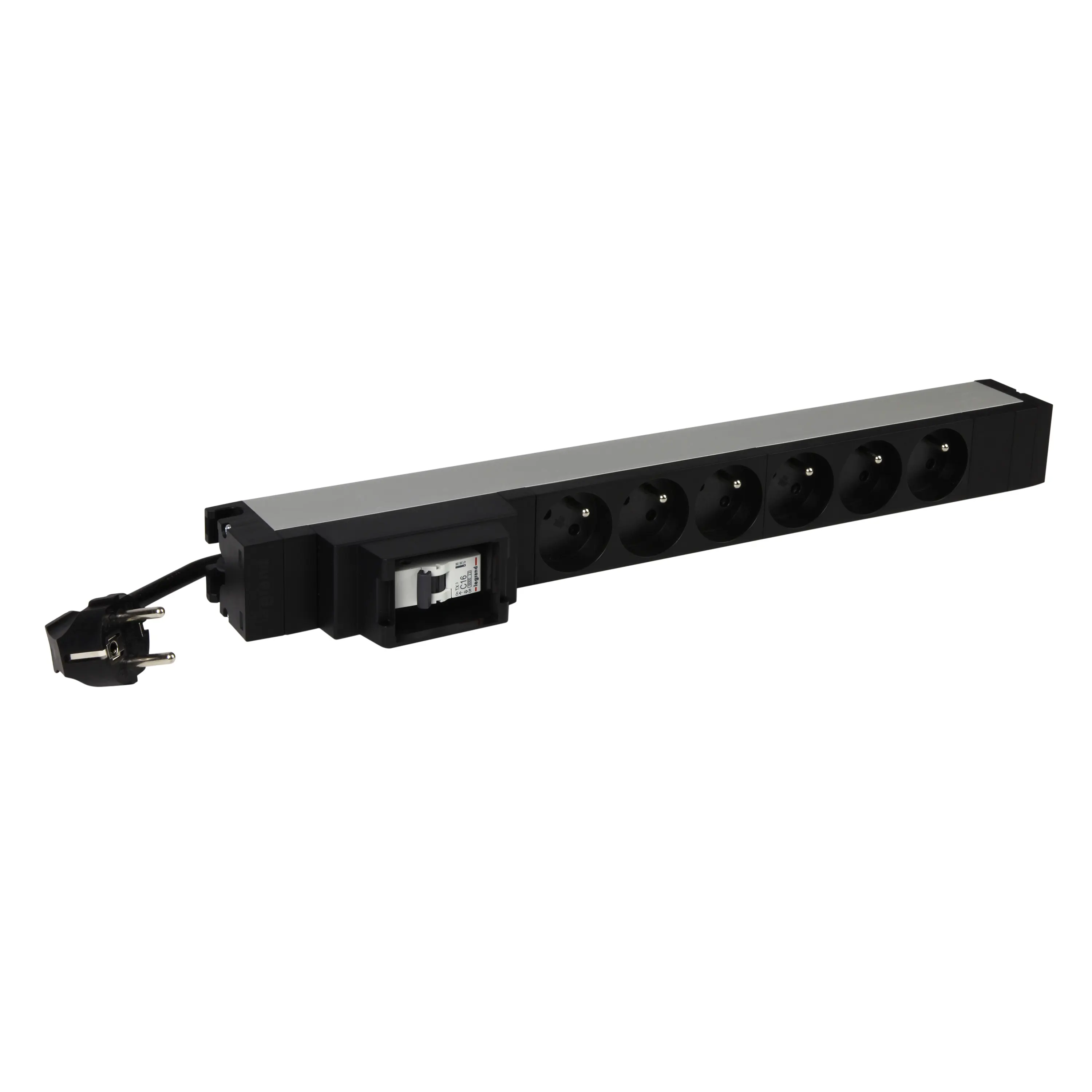 LG-646830-WEB-R.jpg