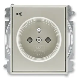 ABB_5589E-A02357_32.jpg