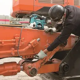 MAKITA_75448_2.jpg