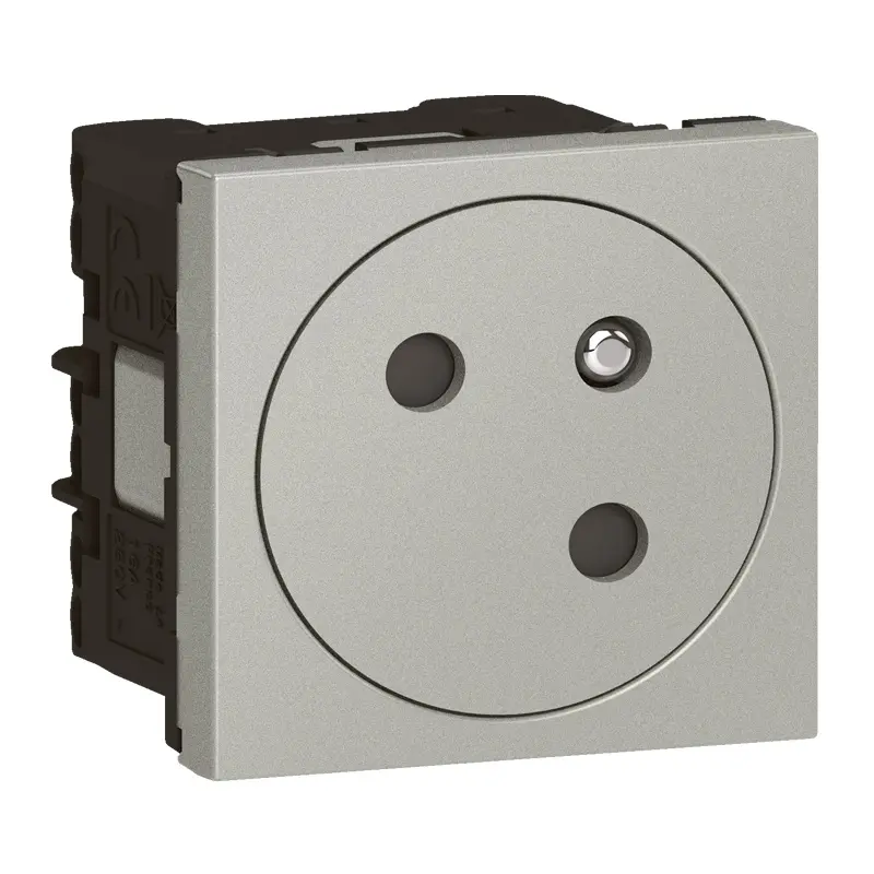 LG-079245L-WEB-R.jpg