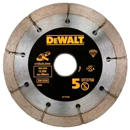 SBD_DT3758_1.jpg
