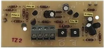 4FK17687.jpg