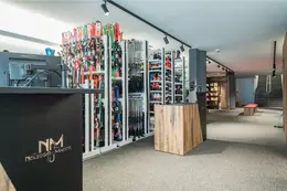 LDV_asset-10429550.jpg