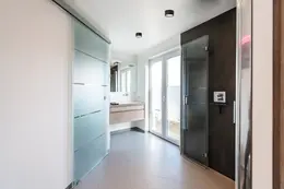 KAN_35679_use2.jpg