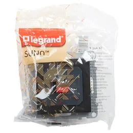 LEG_LG-721492-WEB-PF.jpg