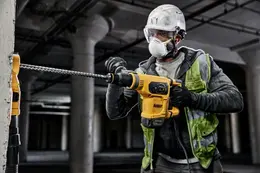 83732556_DEWALT_Foto5.jpg
