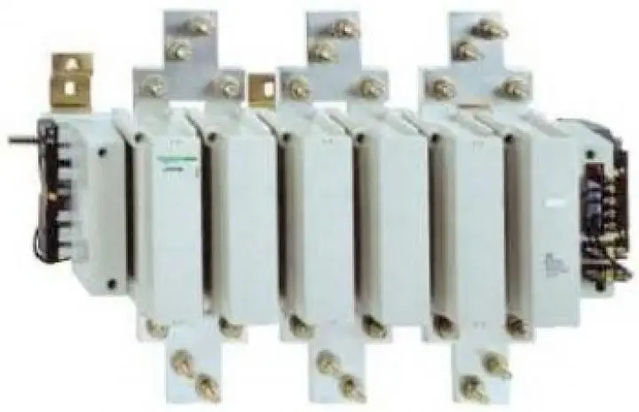 SCH_LC1F780.jpg