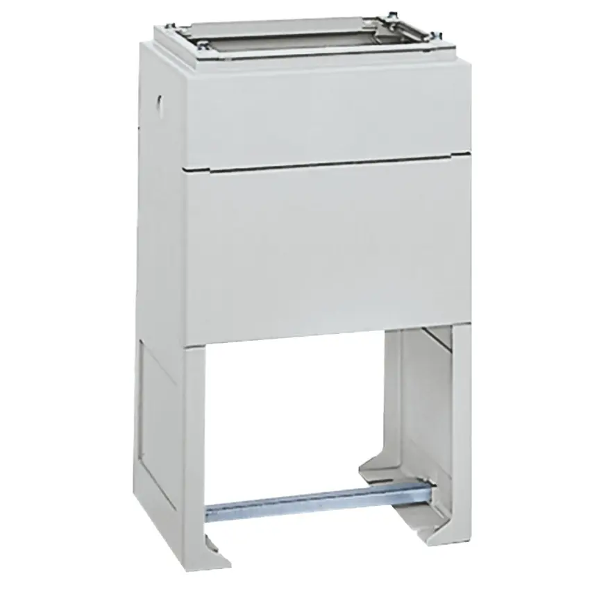 SCH_PB502926.jpg