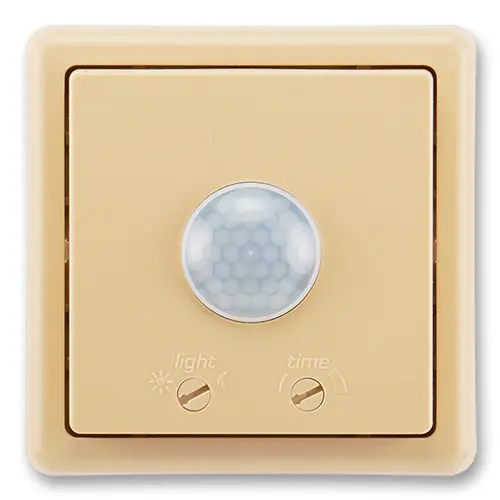 ABB_3299C-C12100_D2.jpg