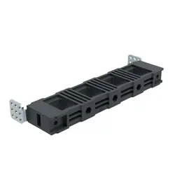 LG-037366-WEB-R.jpg