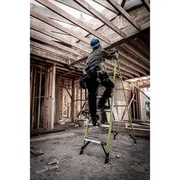 LAGIS_15368-001-MightyLite-M8-IA-Stepladder-In-Use-2.jpg
