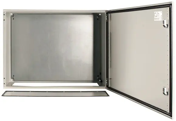 EA_vt45614.jpg