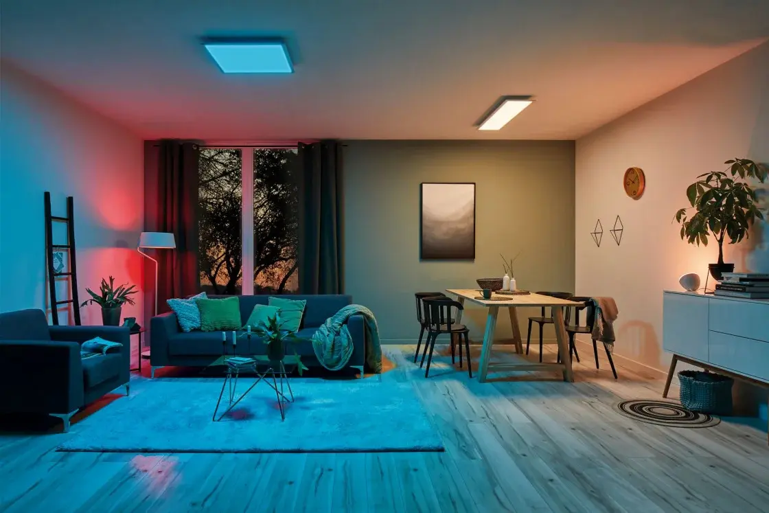 AUL_Mi_WRL_Panel_ZB_Wohnzimmer01_rot_1120x1120.jpg