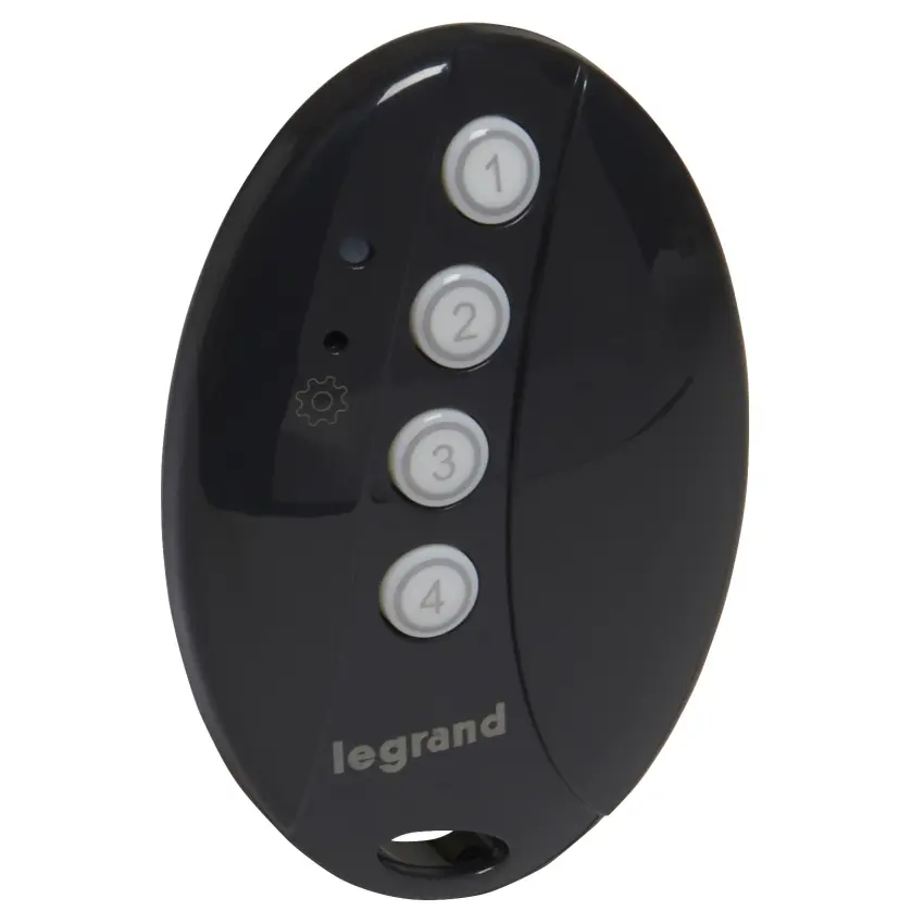 LEG_lg-067695-web-r.jpg