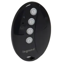 LEG_lg-067695-web-r.jpg